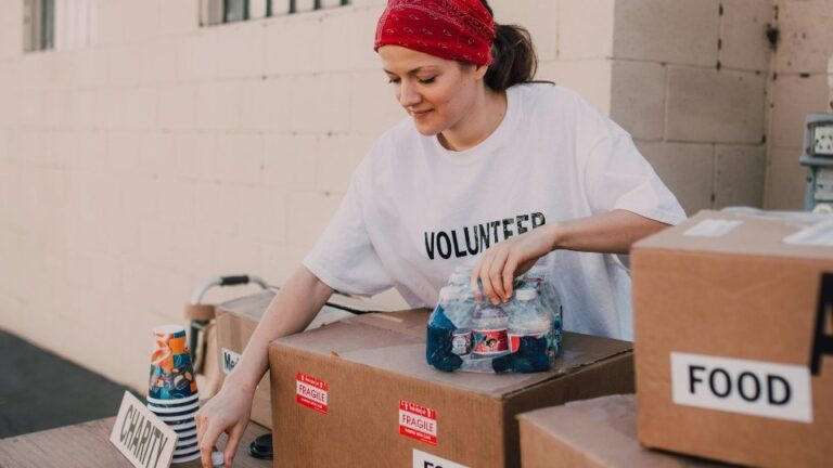 Charity in Dhul Hijjah
